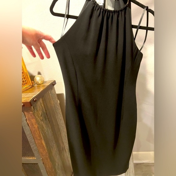 071. David Warren Gold Chocker Halter Dress SP EUC - Picture 6 of 10